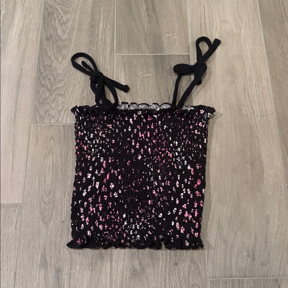 Chic 2 Chic Women’s Black and Pink Smocked Top Size 12